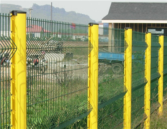 桃型柱护栏网系列02