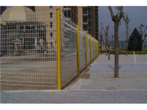 桃型柱护栏网系列11