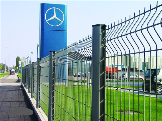 桃型柱护栏网系列10