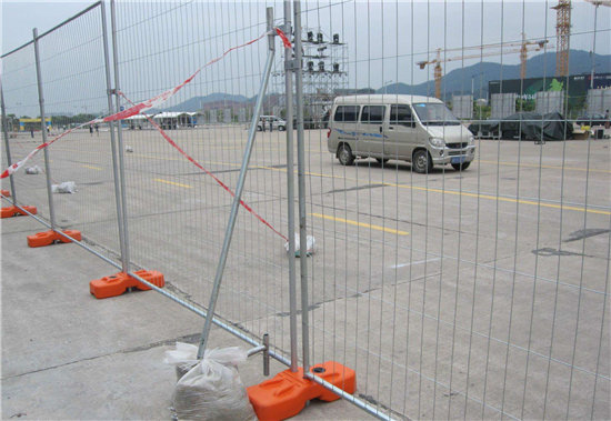 市政可移动护栏系列06