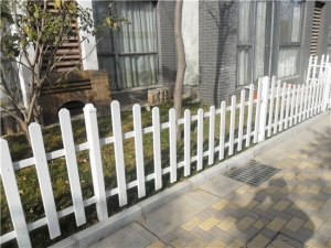 PVC护栏08